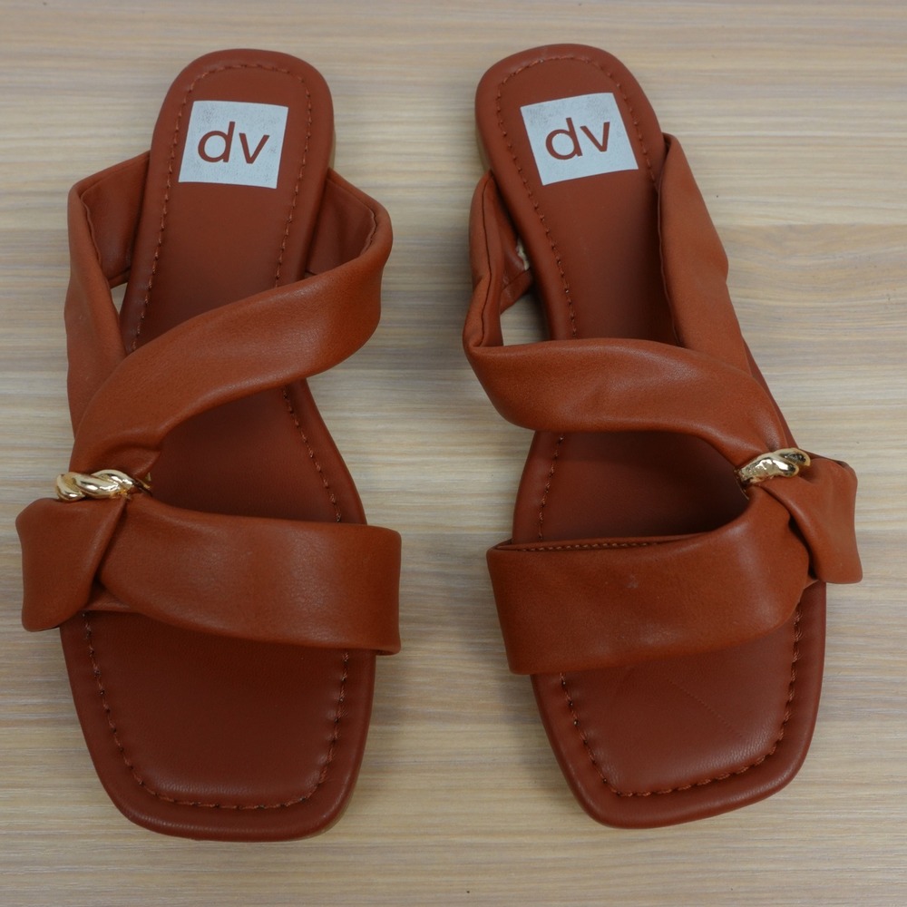 Quiet Luxury Flat Sandals Womens 6 Cognac Neutral Boho Twist Strap DV Dolce Vita